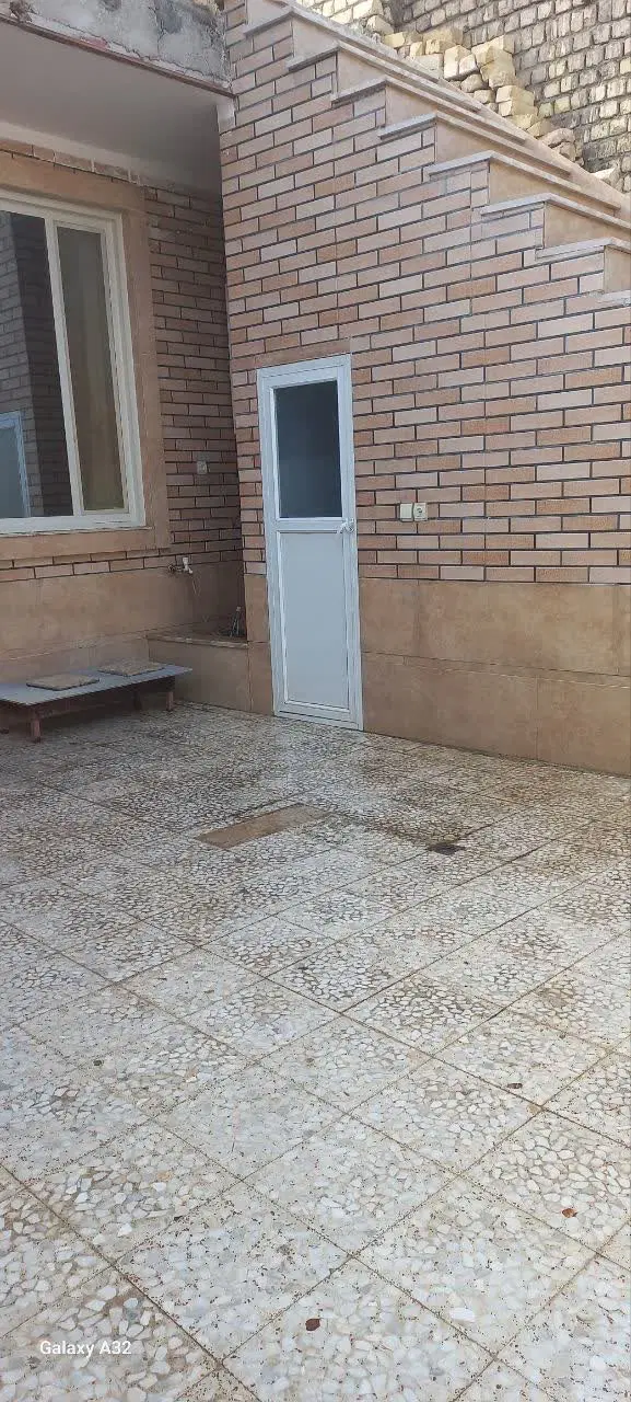 منزل همکف دوخوابه فین بزرگ