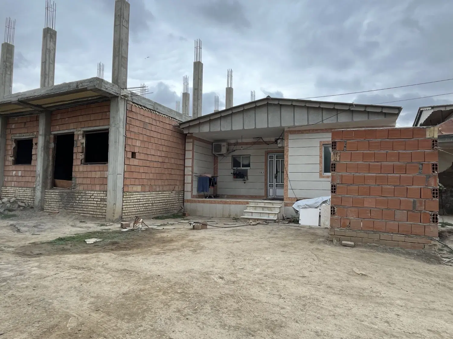 خانه_ویلایی_حیاط_تازه ساخت