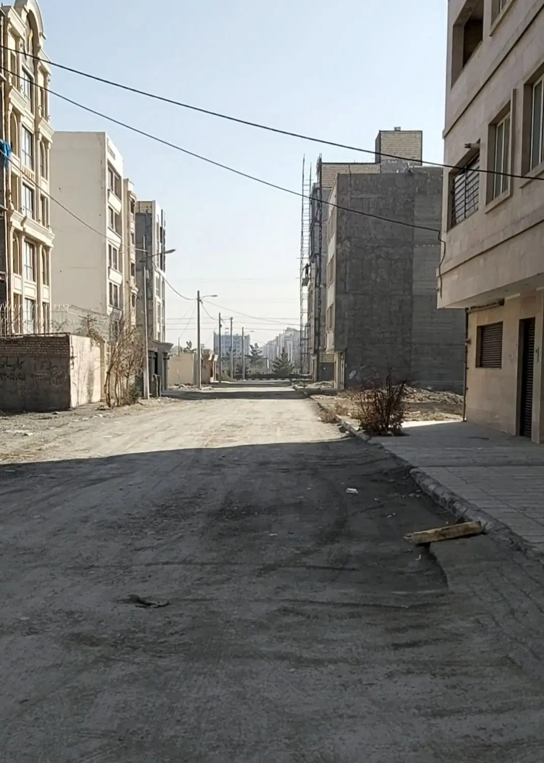 فروش زمین ۳۰۰متری