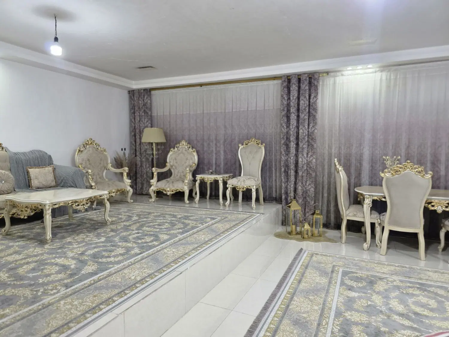 خانه در بلوار تعمیر کاری