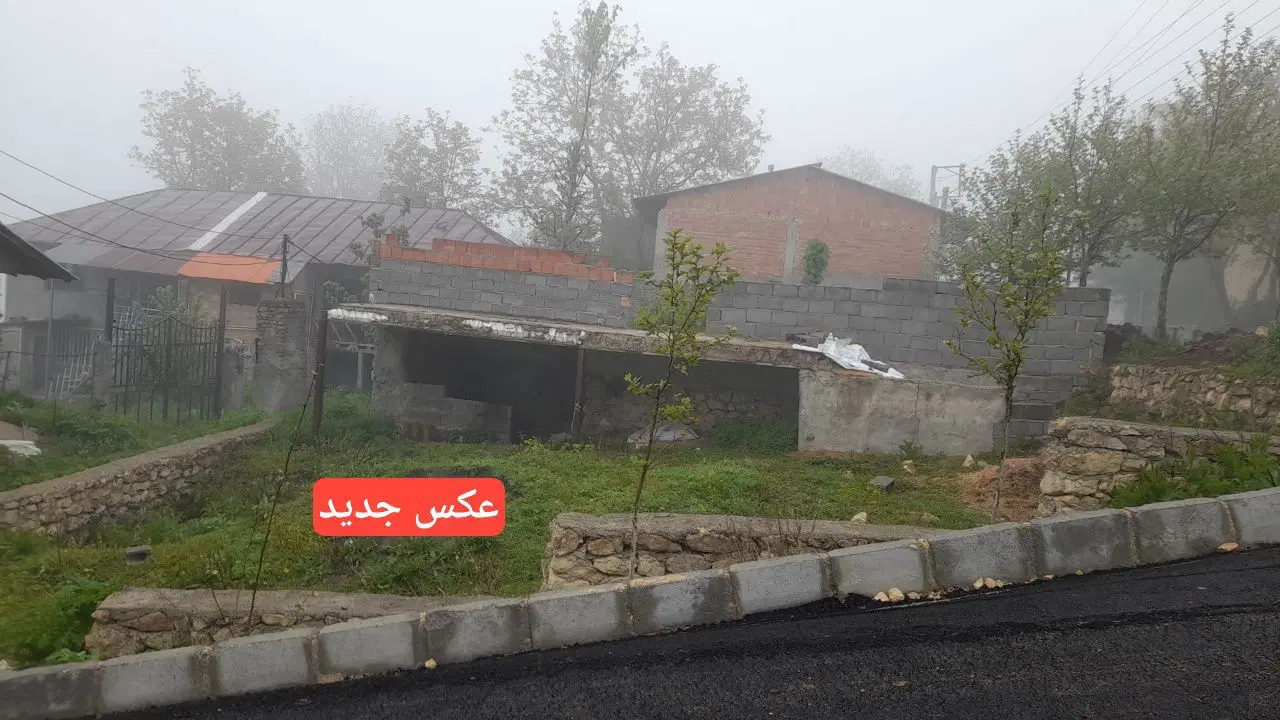 بنا نیمه کاره در هزار جریب