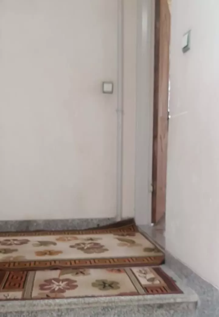 فروش ساختمان دو طبقه، خوش نقشه و نورگیر