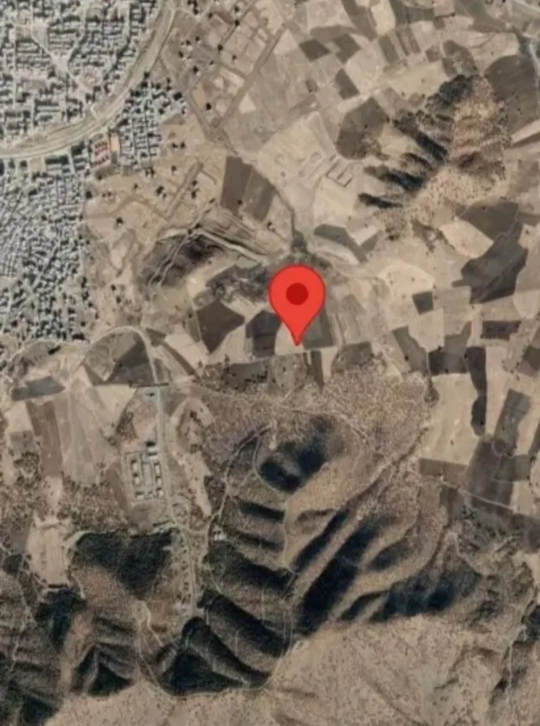 زمین تا ۳ میلیارد