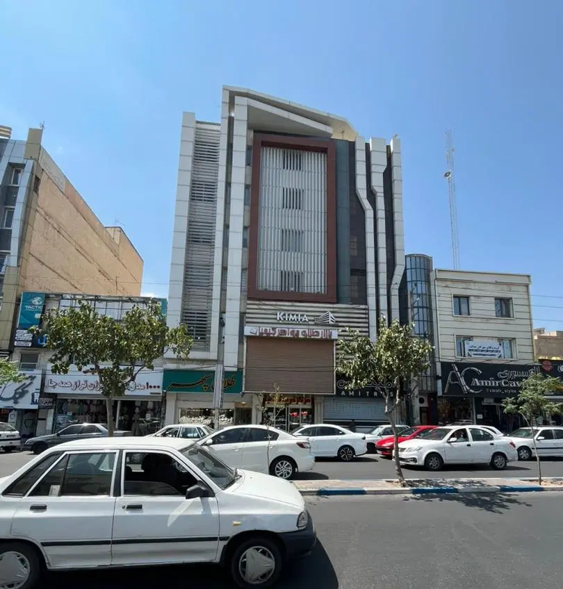 اجاره آپارتمان اداری 60متر اندیشه فاز1 بر دنیامالی