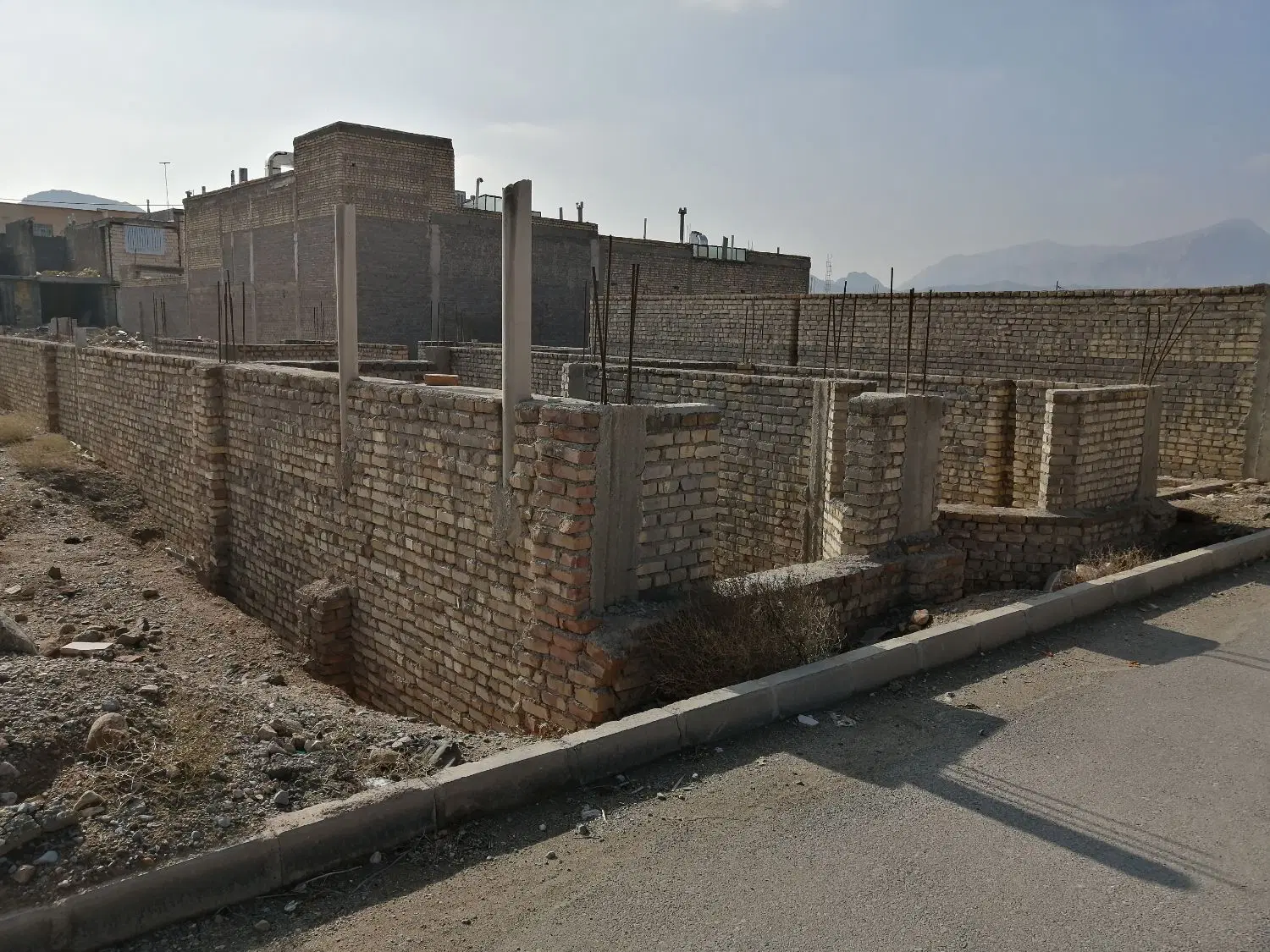زمین حسینی تفت