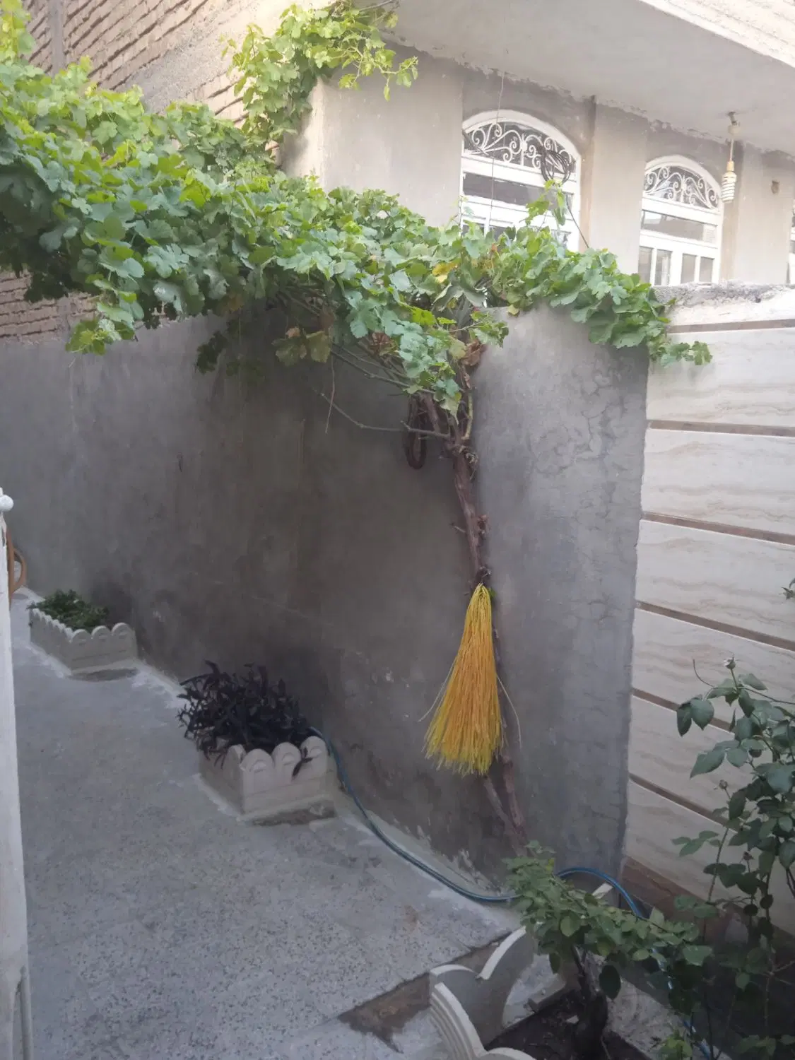 منزل مسکونی اشراقی 120متر نوساز