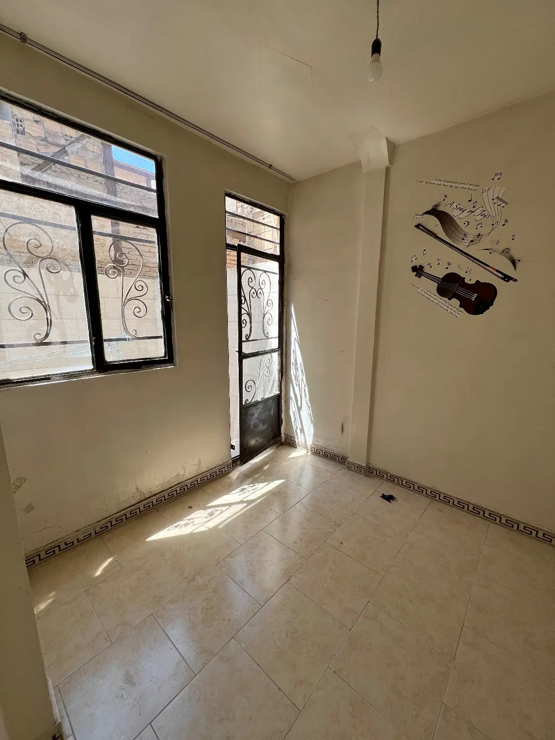 ۱۲۰ متر همکف اجاره خادم آباد