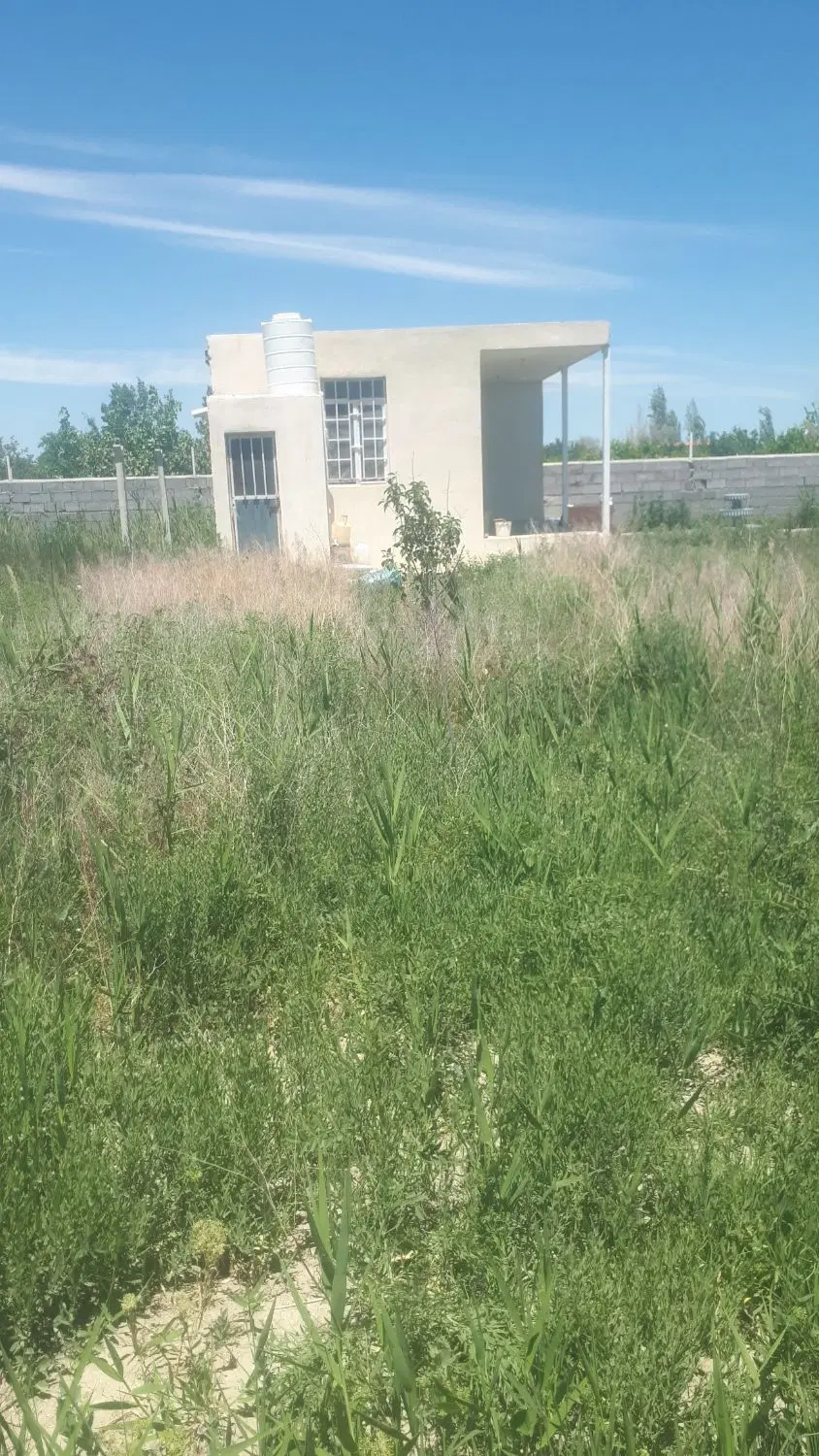 باغچه 1000متری با امکانات برق و آب مشترک