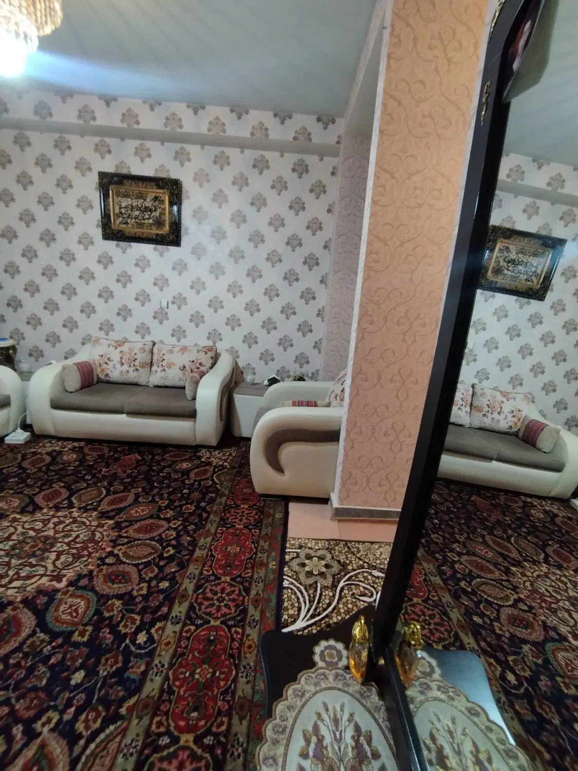 خانه شخصی ساز اندیشه  دارای بالکن