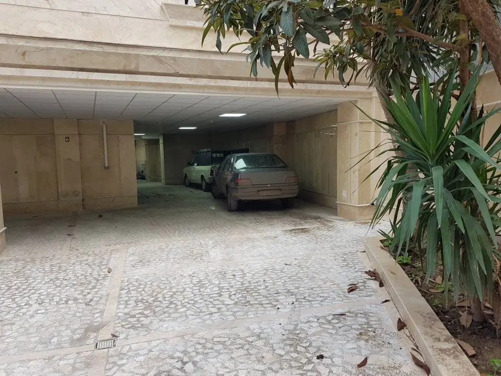 خیابان معلم رشت تخلیه آماده تحویل