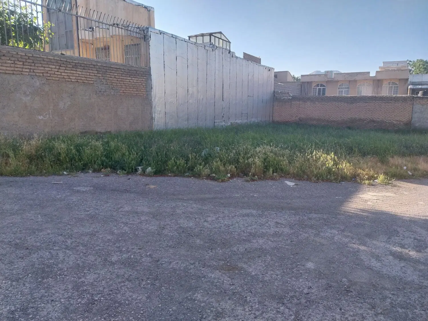 زمین مسکونی