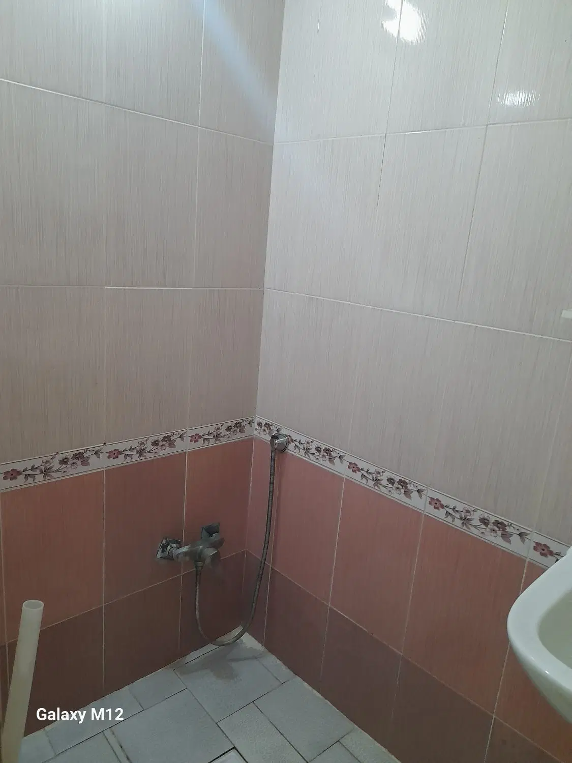 خونه اجاره تو باغ فیض