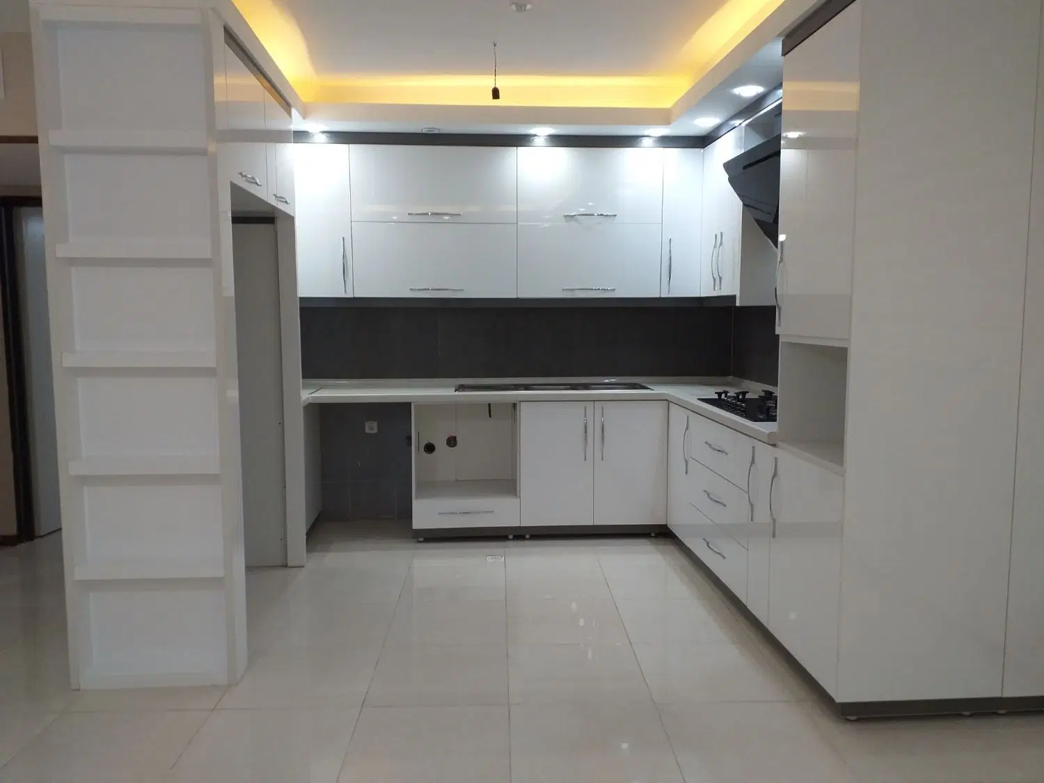 اجاره مسکن مهر شاهین شهر ۸۶ متری خیابان خرداد