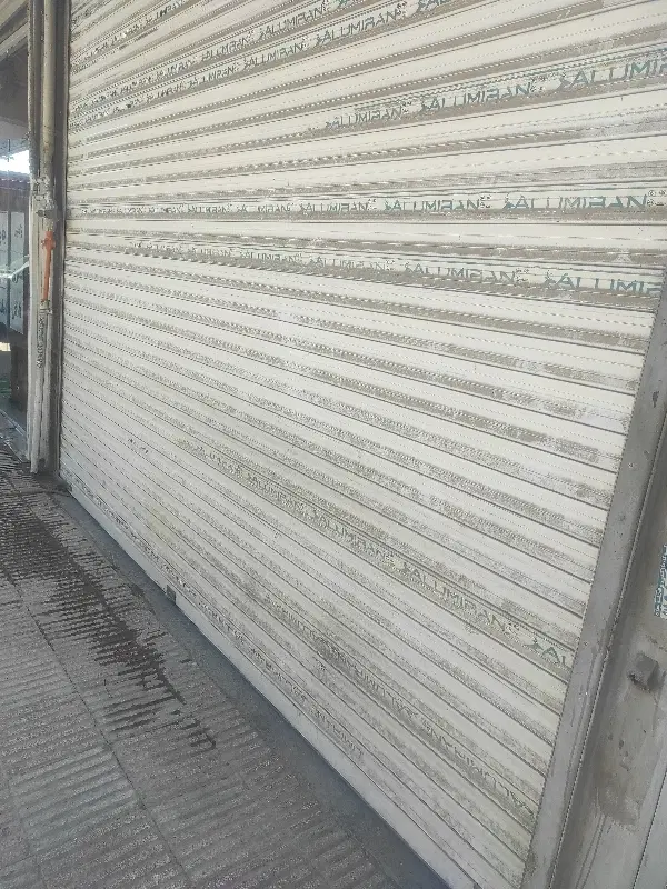 اجاره مغازه  30 متری و انباری