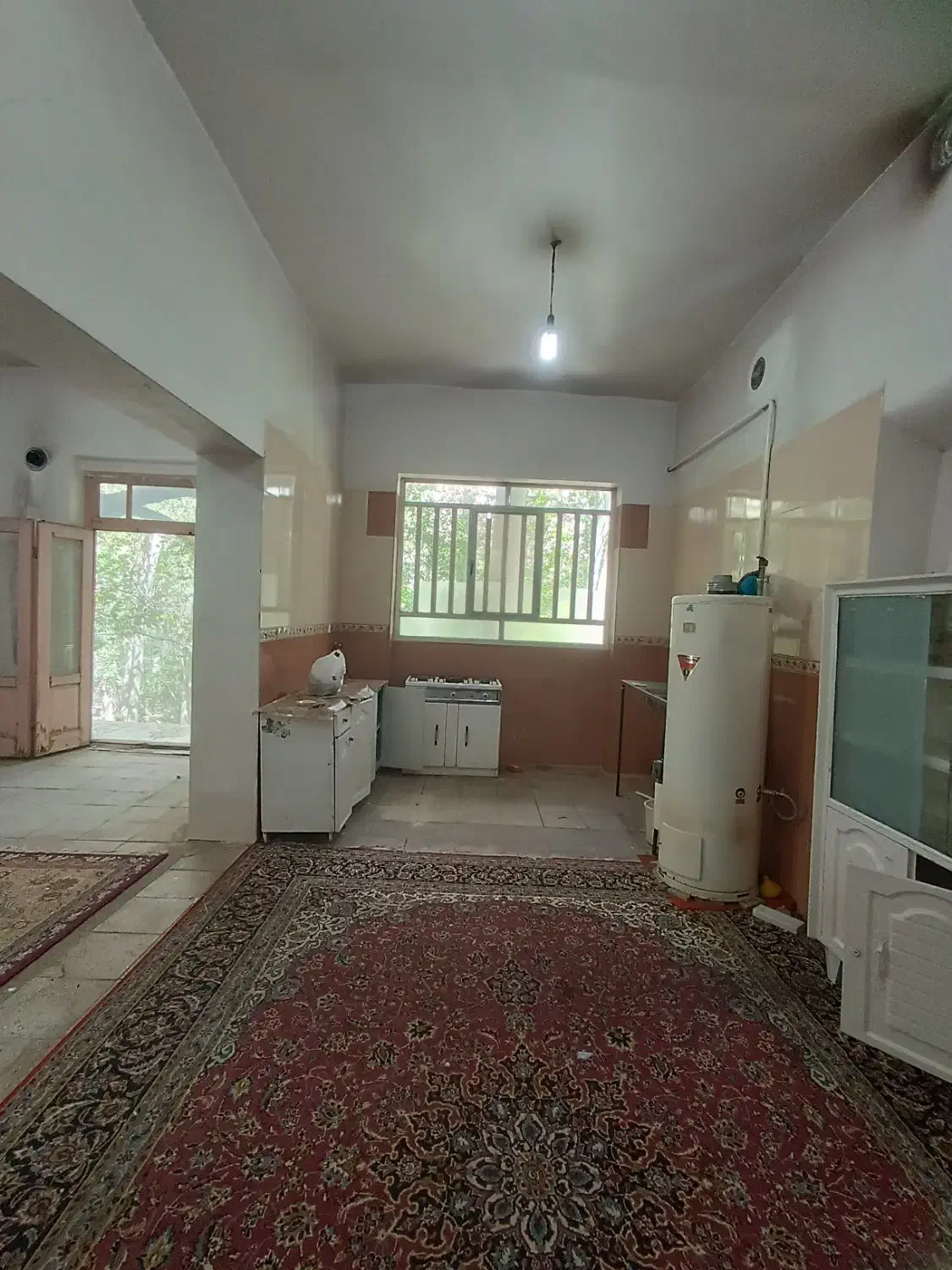 خانه ویلایی طزرجان