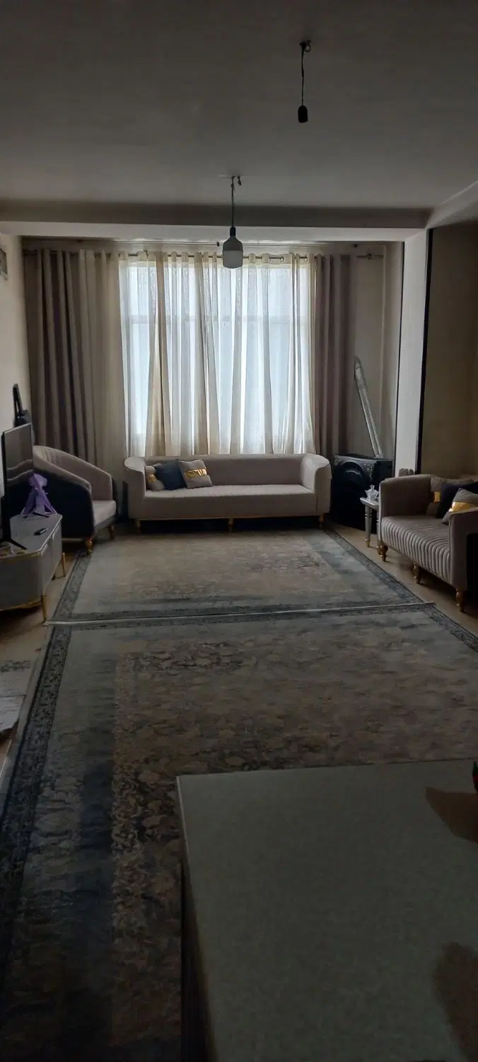 آپارتمان ۸۰ متری چمران اول