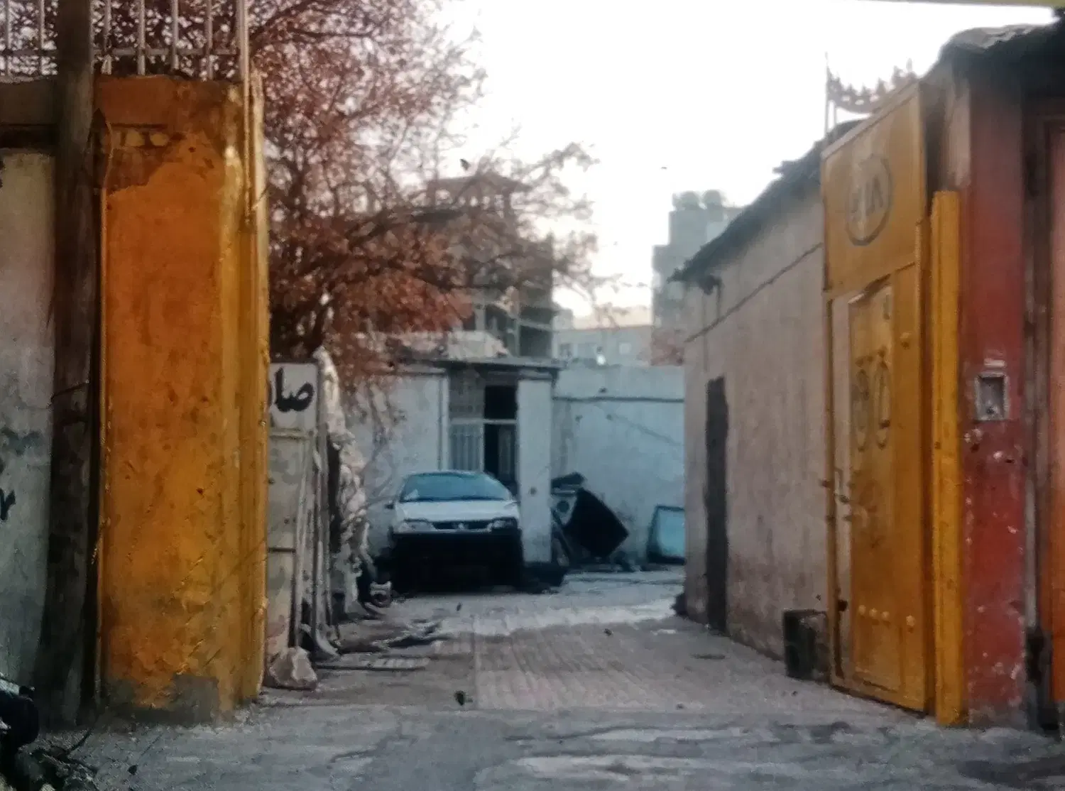 رهن و اجاره دهنه داخل گاراژ دوکوهک