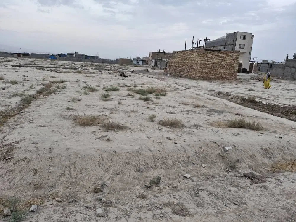 زمین مسکونی در قلعه نو