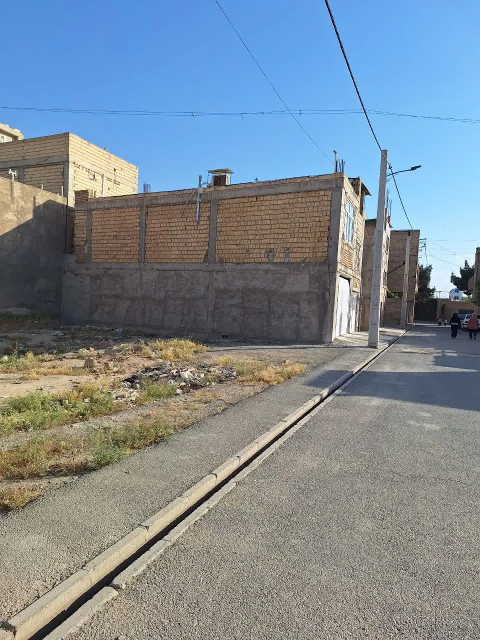 126متر زمین