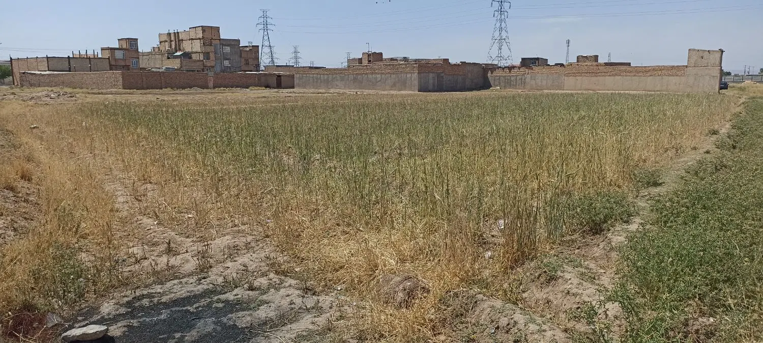 زمین در محدوده ساخت