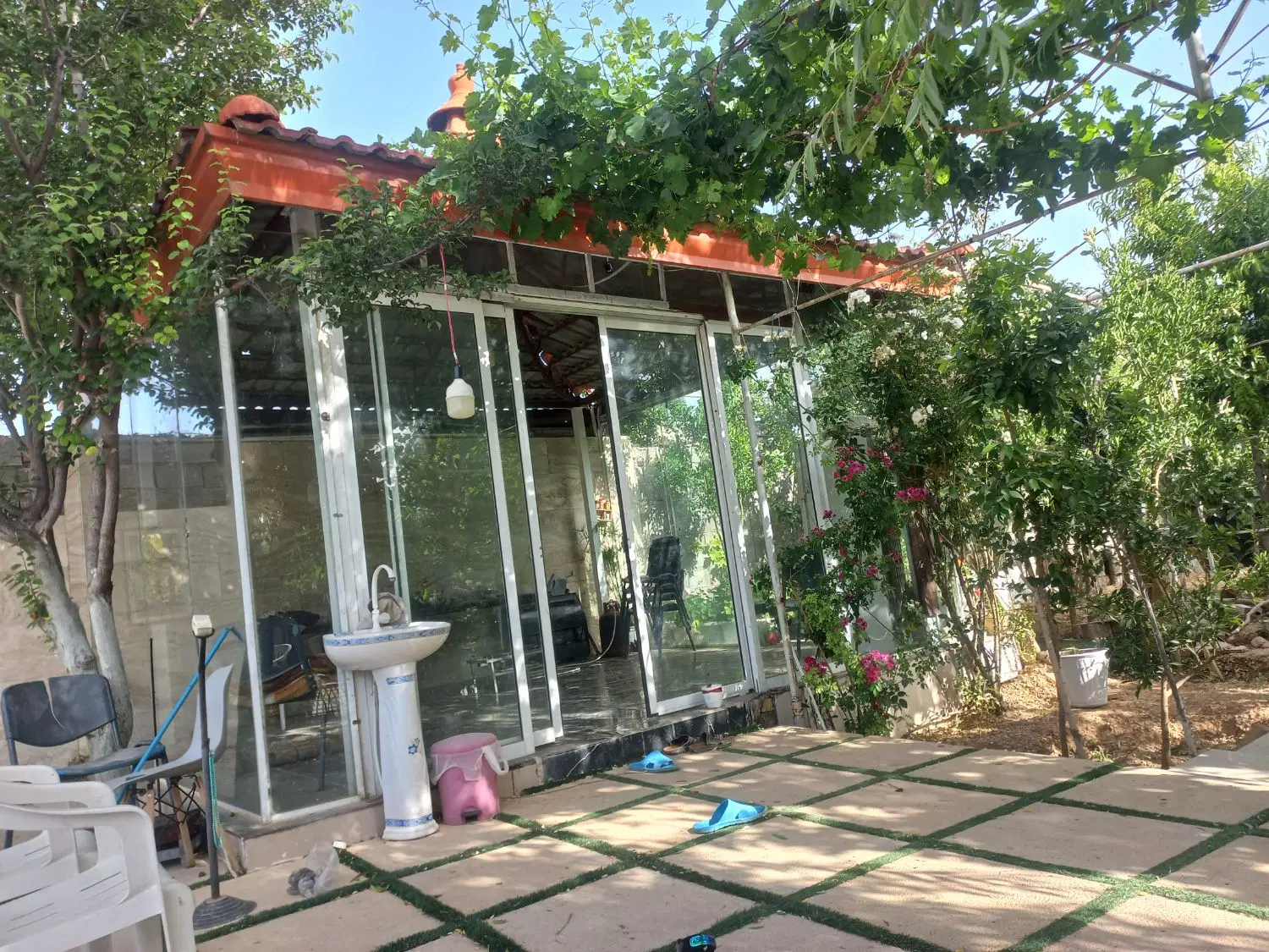 فروش باغ ویلایی صدرا