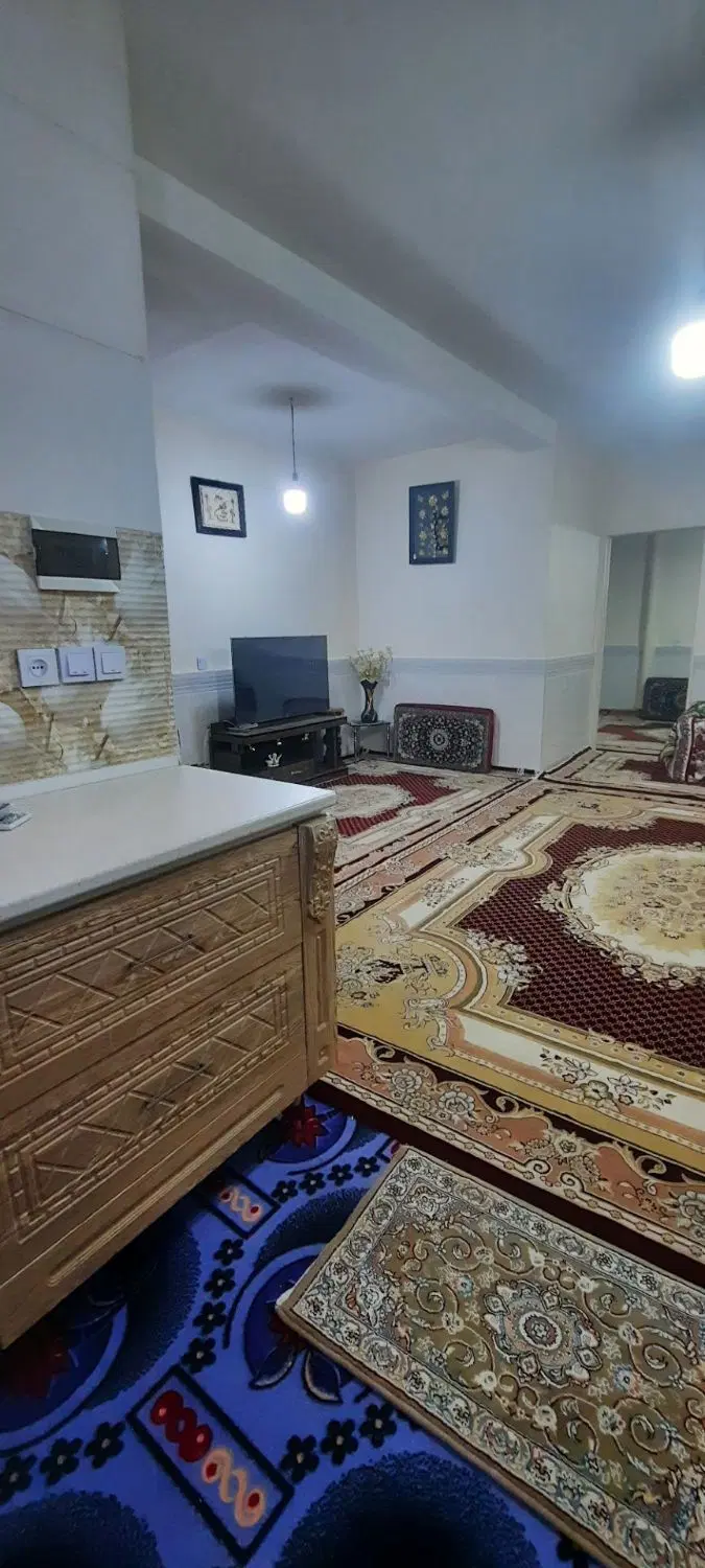 دوطبقه پشت قواره ۸۰ متری