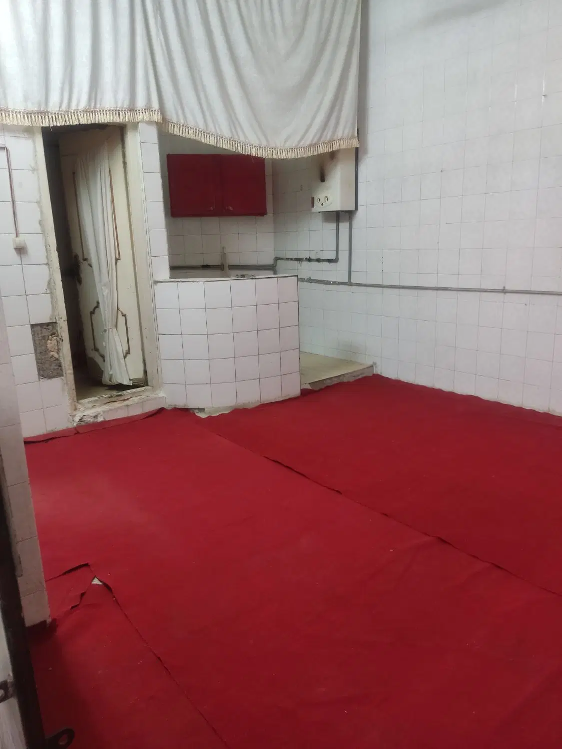 سوئیت جهت انبار یا دفتر کار