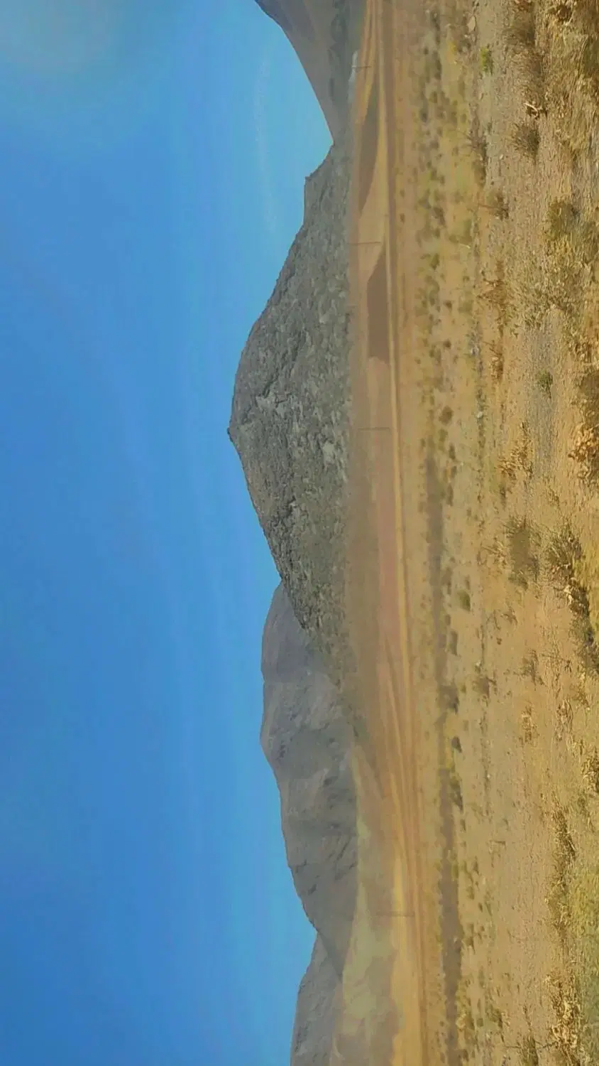 زمین مرزیجران بر کنار گذر شمالی
