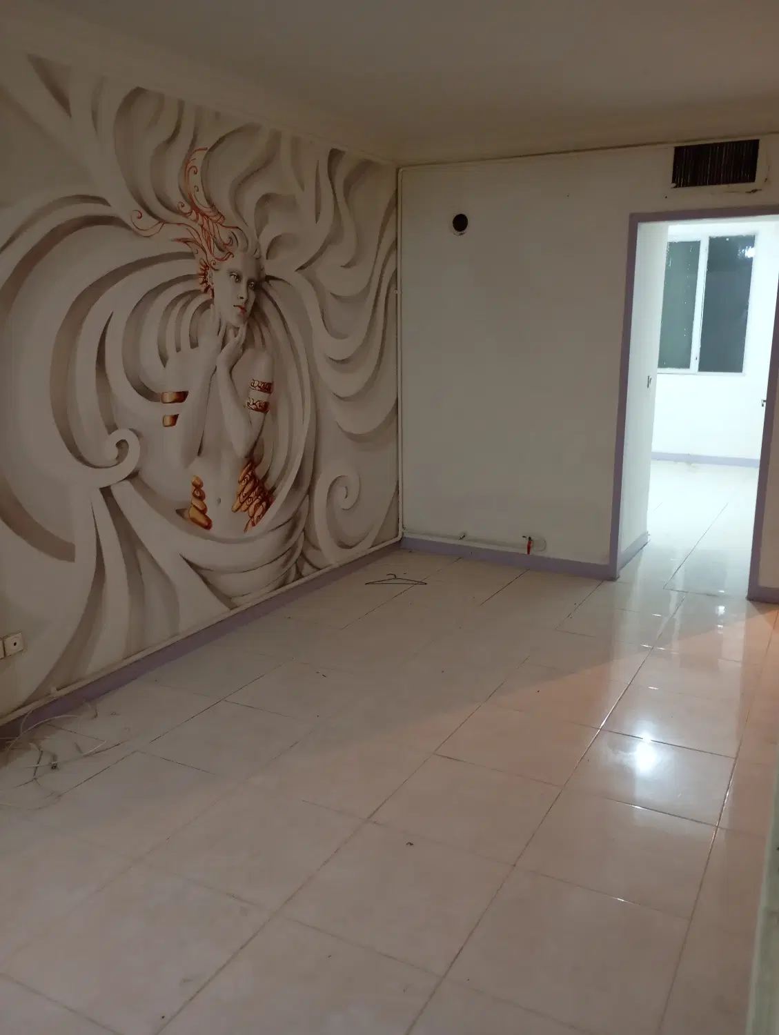 یک بابت آپارتمان فروشی