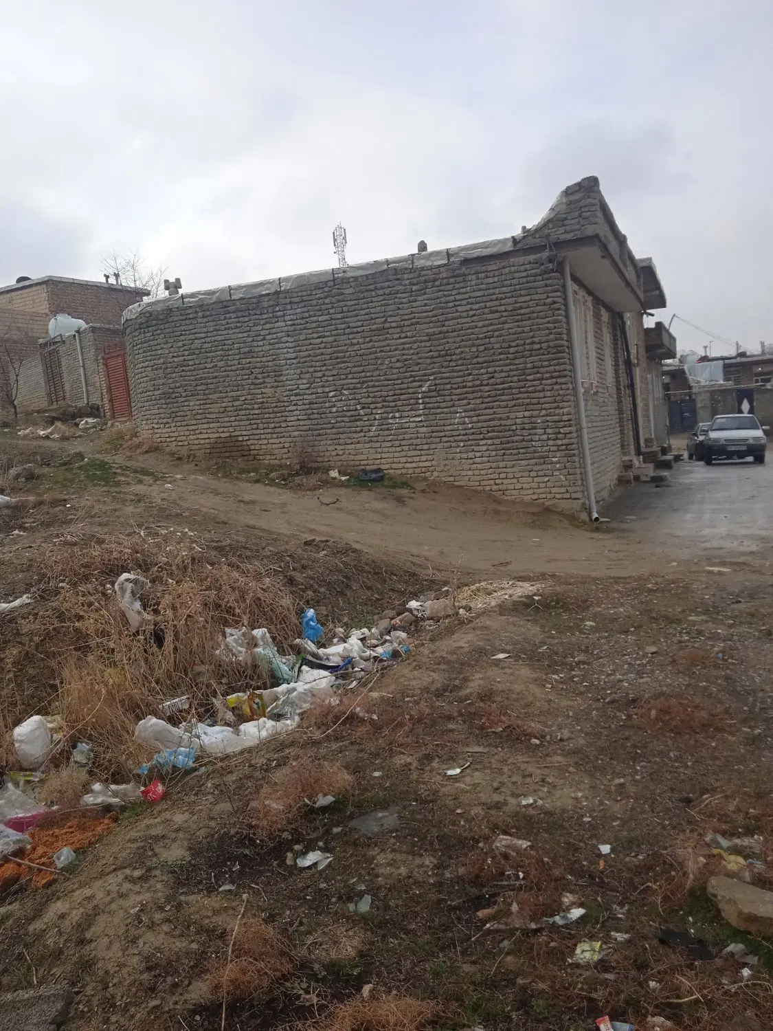 ۶۰متر زمین خالی در کوهنورد
