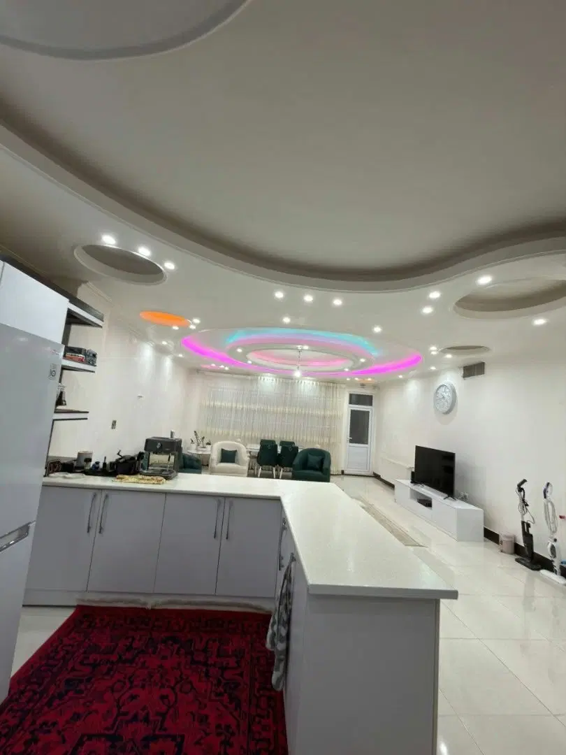 اپارتمان 142 متری ارم  دو خواب بروز و شیک