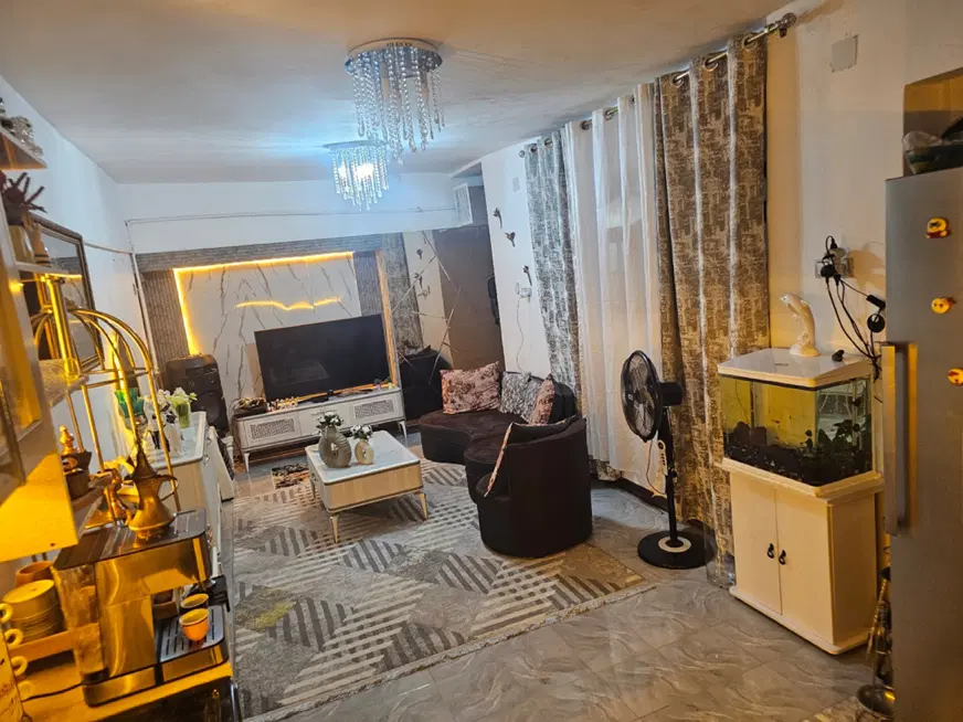 منزل مستقل درب از حیاط دو خوابه