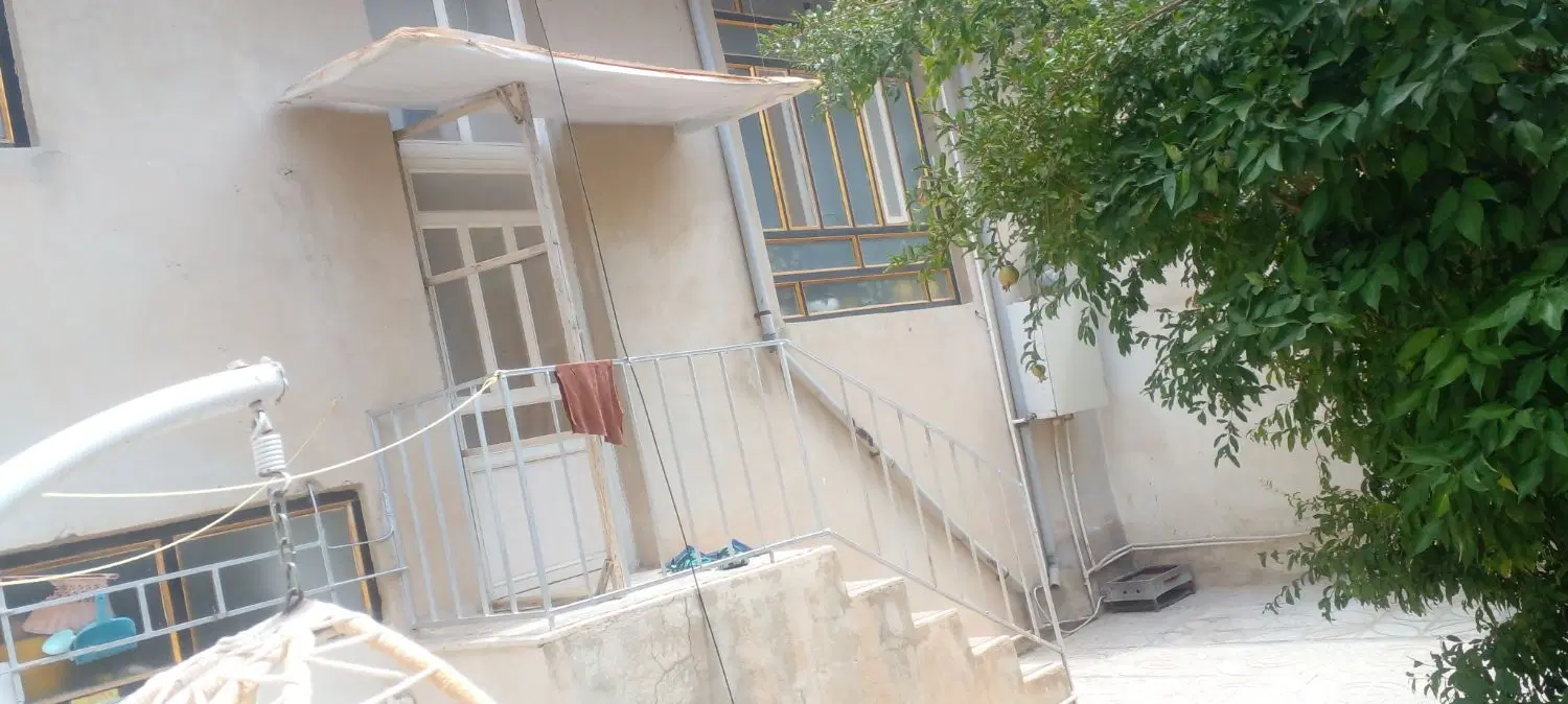 ملک ویلایی زمینی