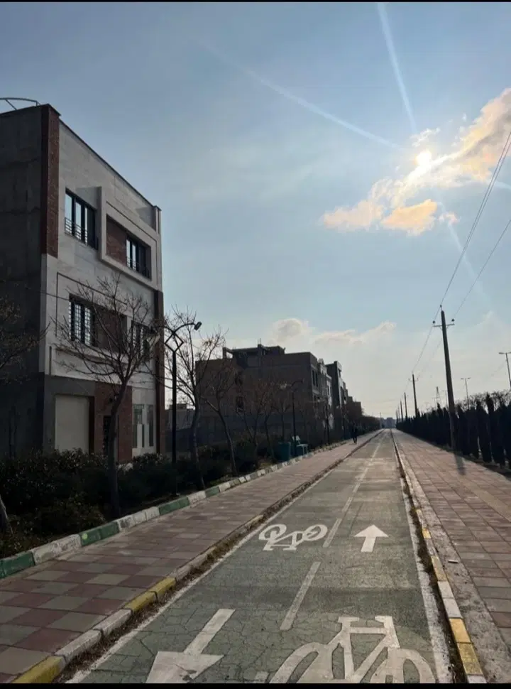 زمین ۲۰۰ متر بهربلوارامیر کبیر بهترین لوکیشن فاز۵
