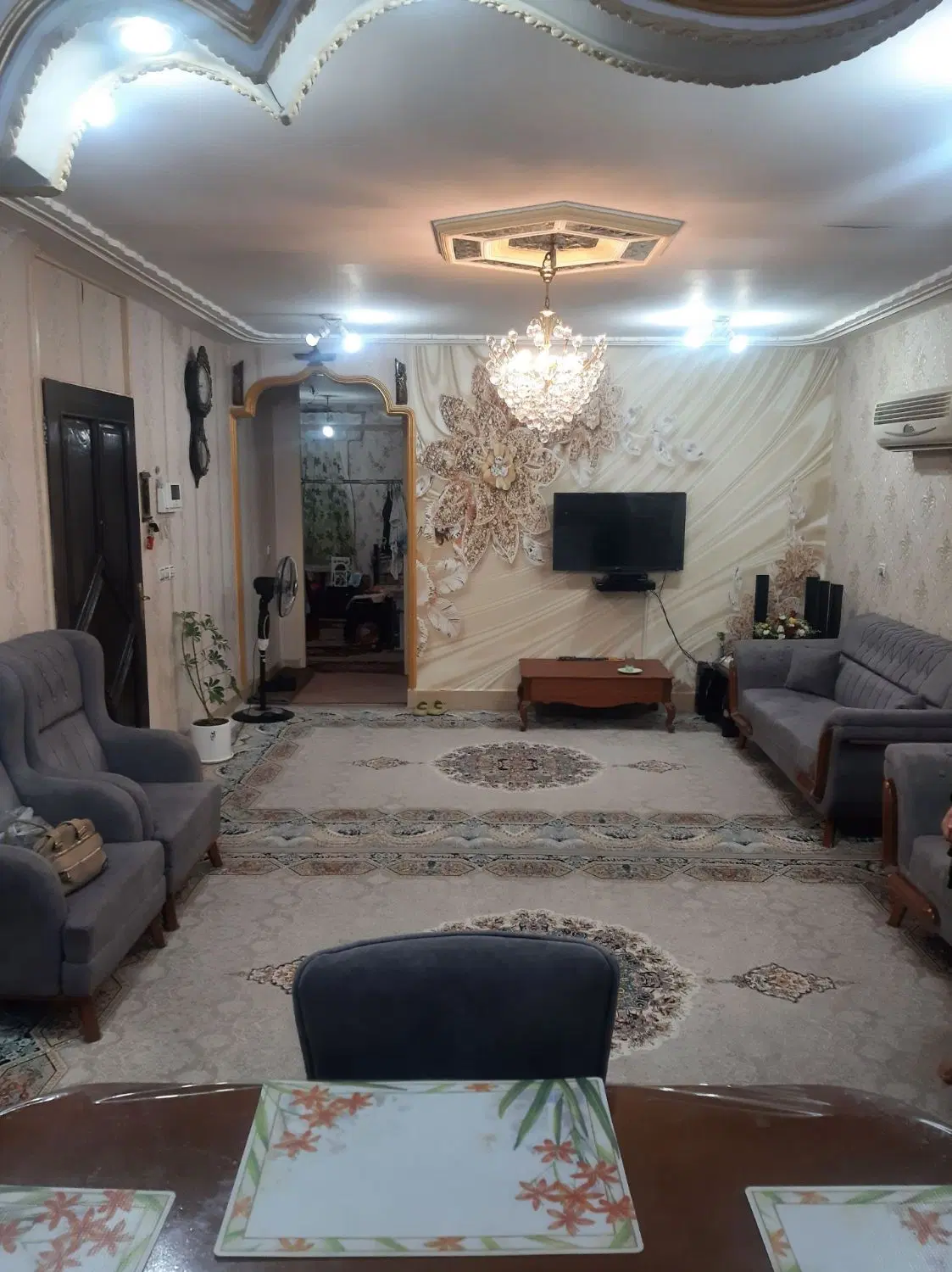 واحد،۹۰متری محدوده ملاصدرا