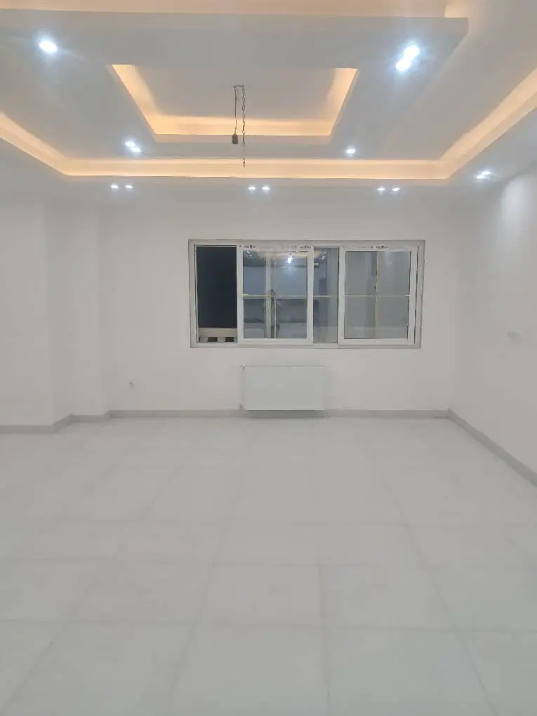 اپارتمان ۳ طبقه ۳ واحد