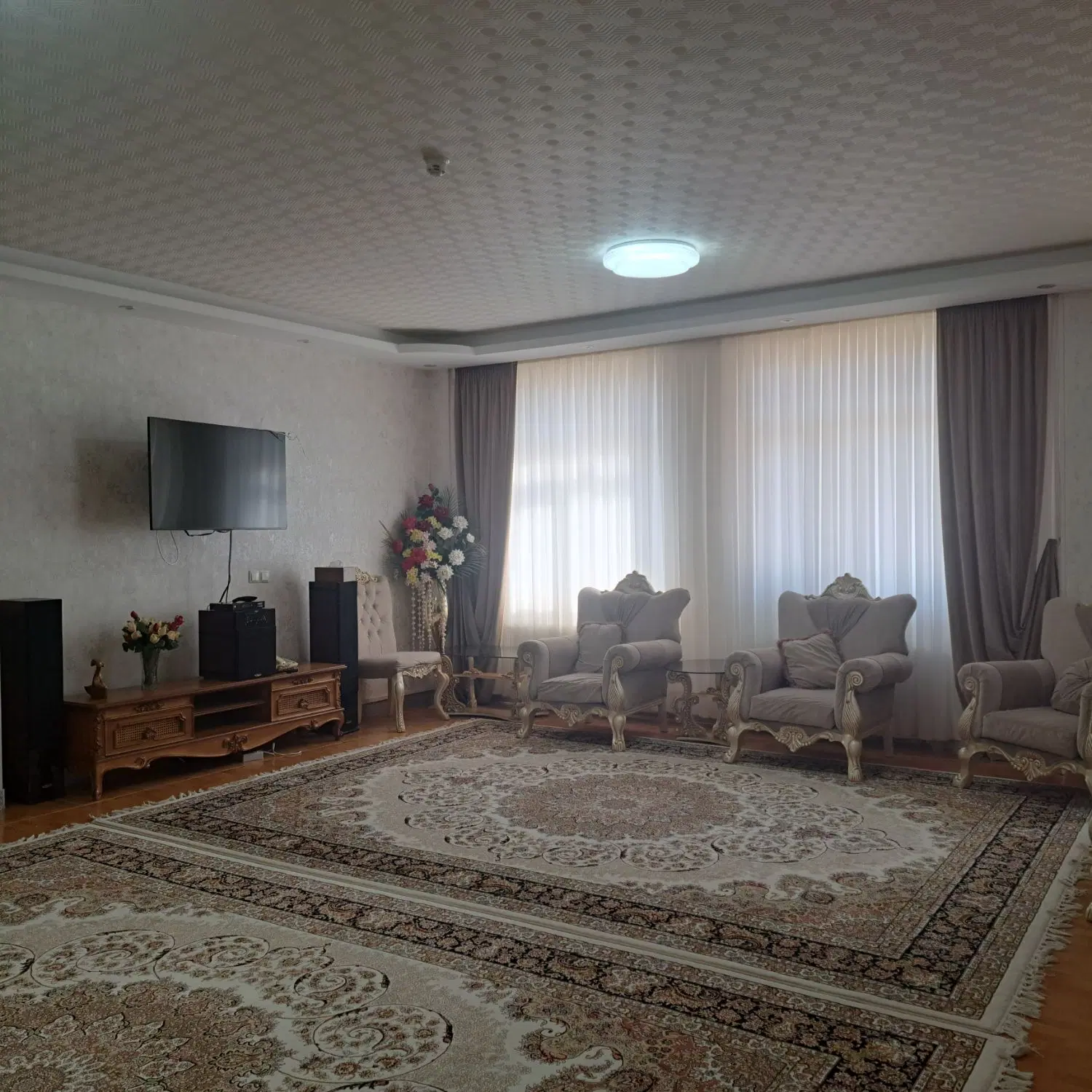 آپارتمان ۱۰۵ متری شهرک دادگستری