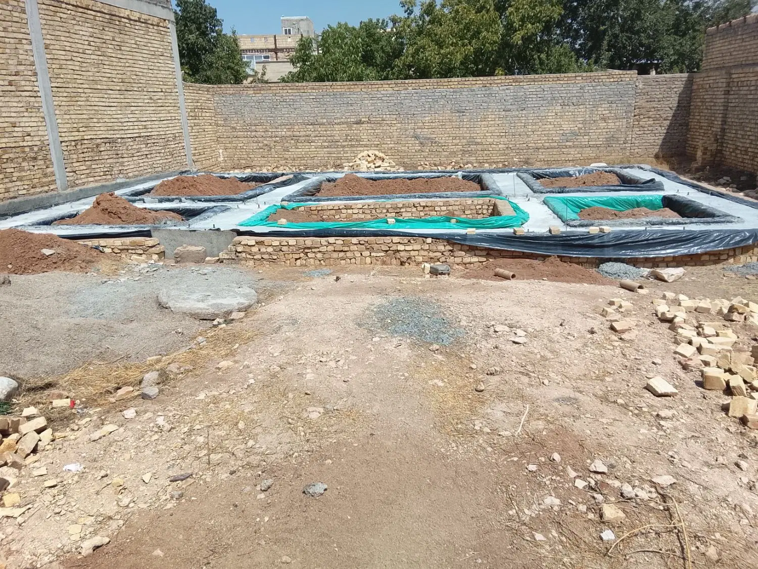 300متر زمین
