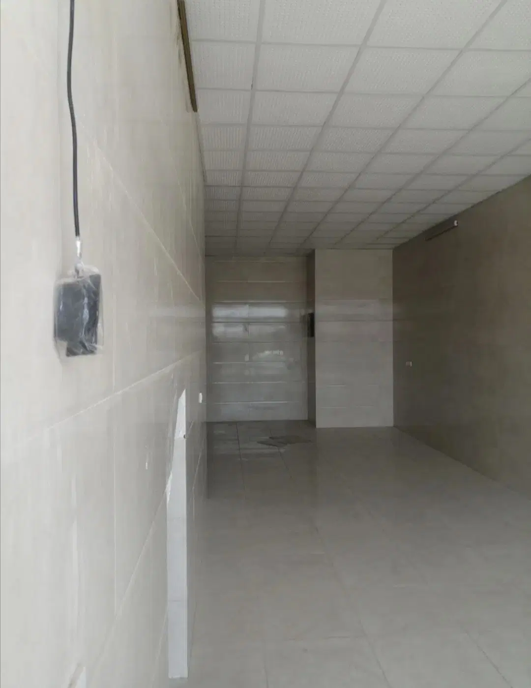 مغازه خیابان باروتکوبزاده