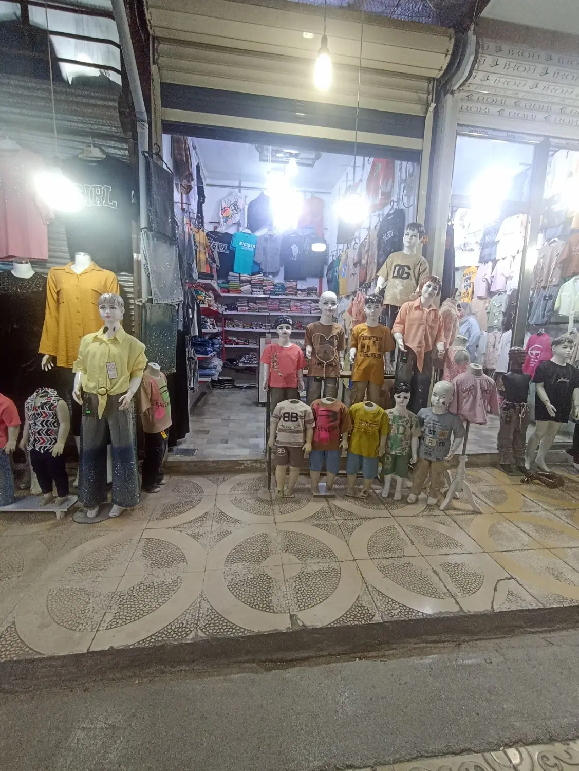 فروش مغازه کفش فروشان