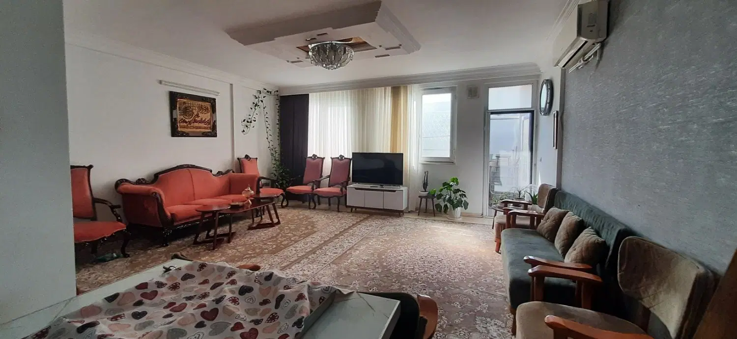 آپارتمان ۱۰۰ متری دوخوابه