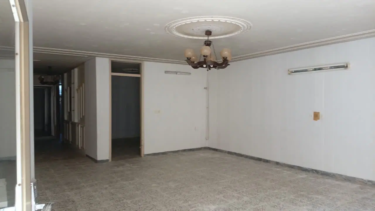 اجاره ویلایی حیاط اختصاصی 130متری