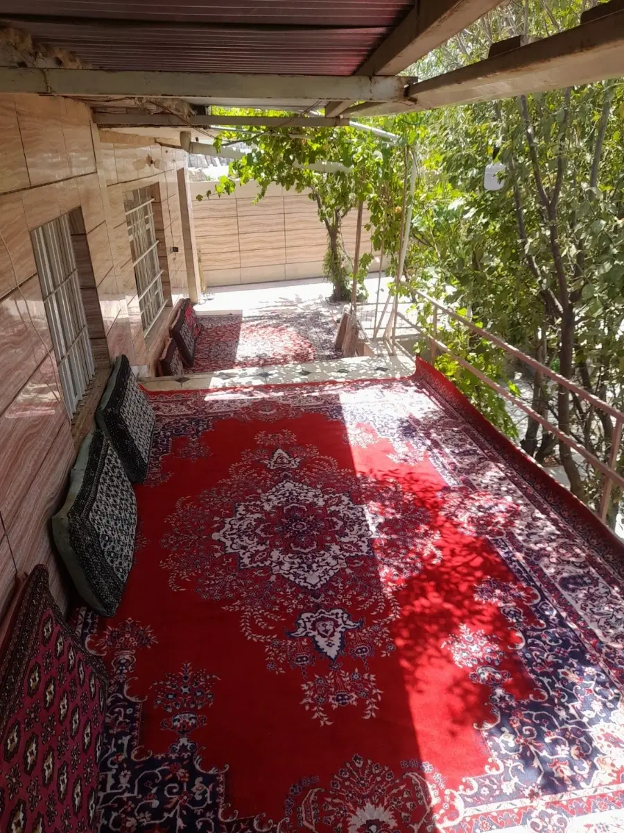 فروش باغ ویلا شیک در اول جاده سد نزدیک به شهر