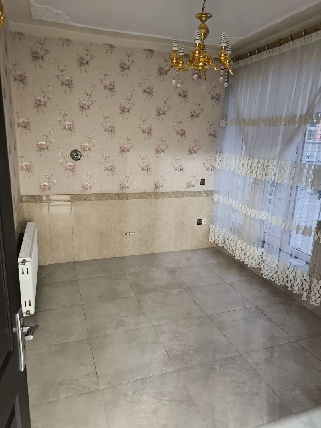 اجاره خانه یک‌خوابه همکف، حیاط‌دار و بسیار تمیز