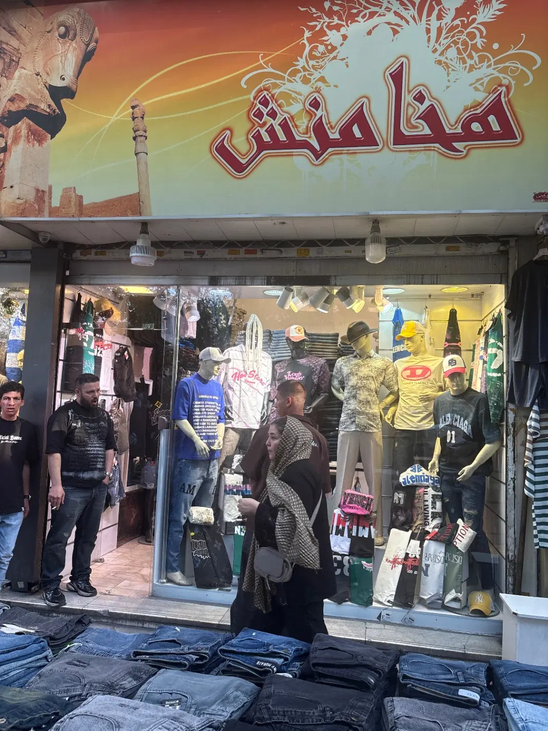 اجاره مغازه ۲۰ متری خیابان اصلی