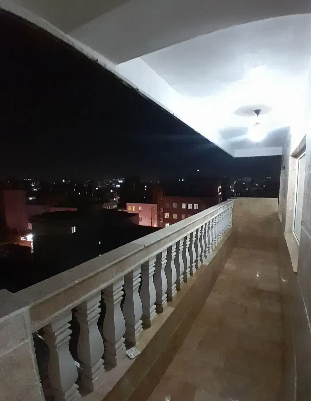واحد نوساز110متری آقا کاظم چهاراه امیریه