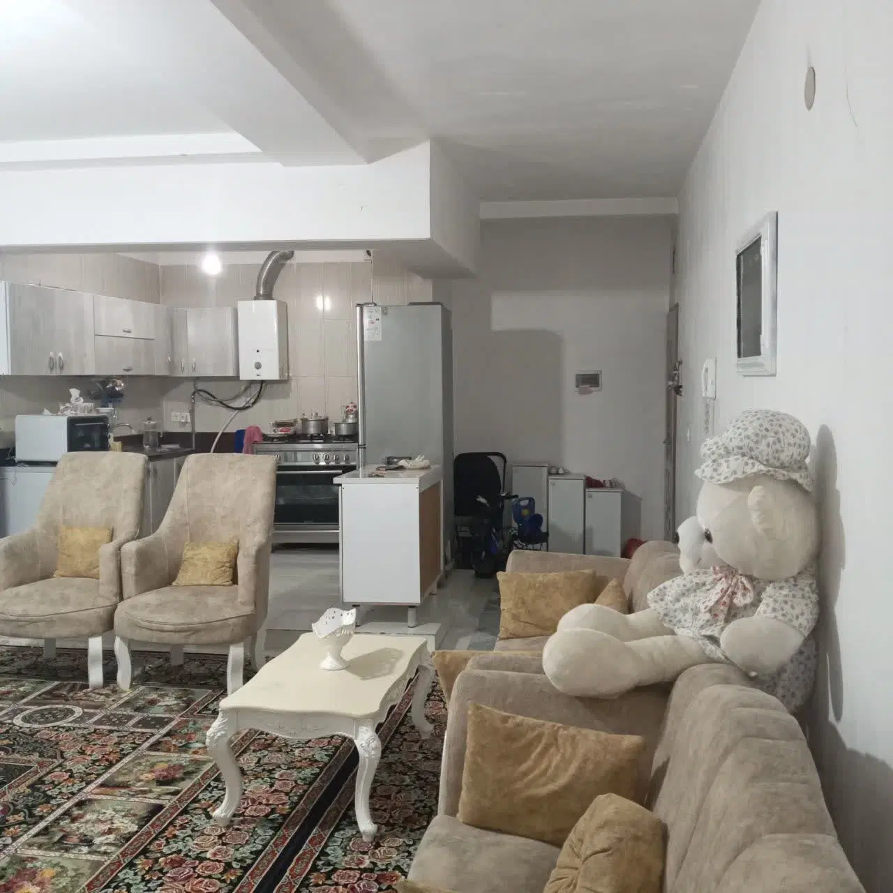 اجاره‌ی واحد ۶۵ متری سر سبز ۷