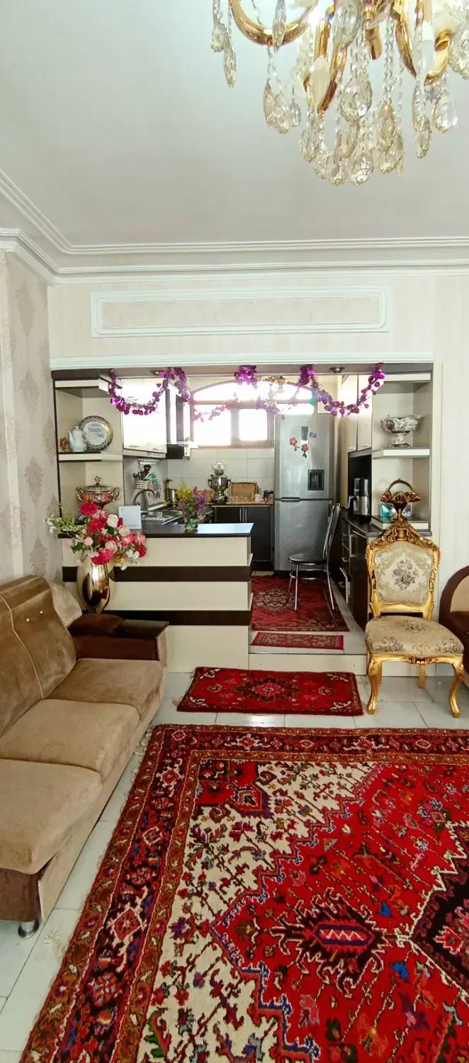 فروش آپارتمان ۸۳.۵ متر در شمس تبریزی، تکواحد، دوبر