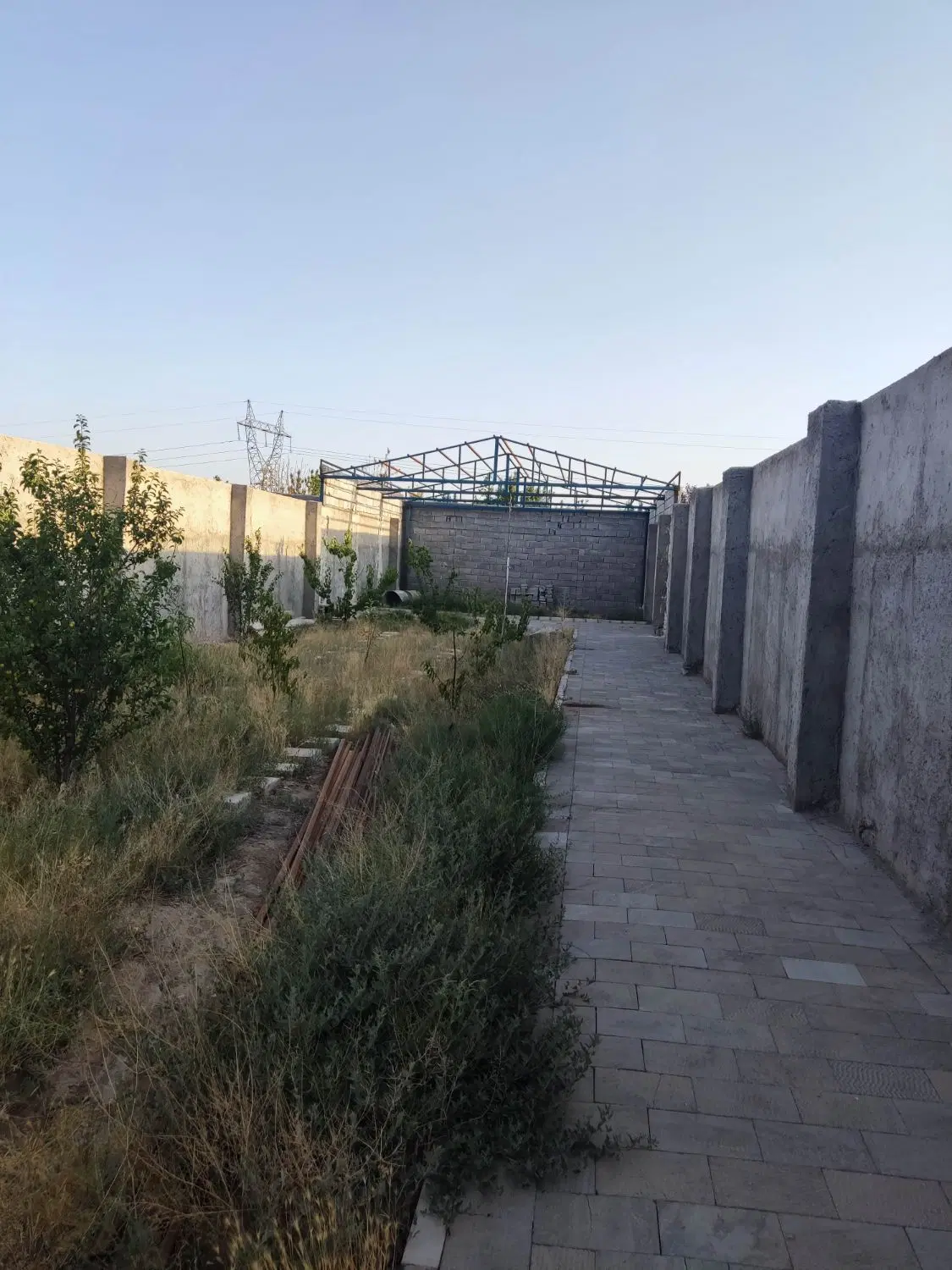 باغ در شهرک ویلایی پردیس باسمنج