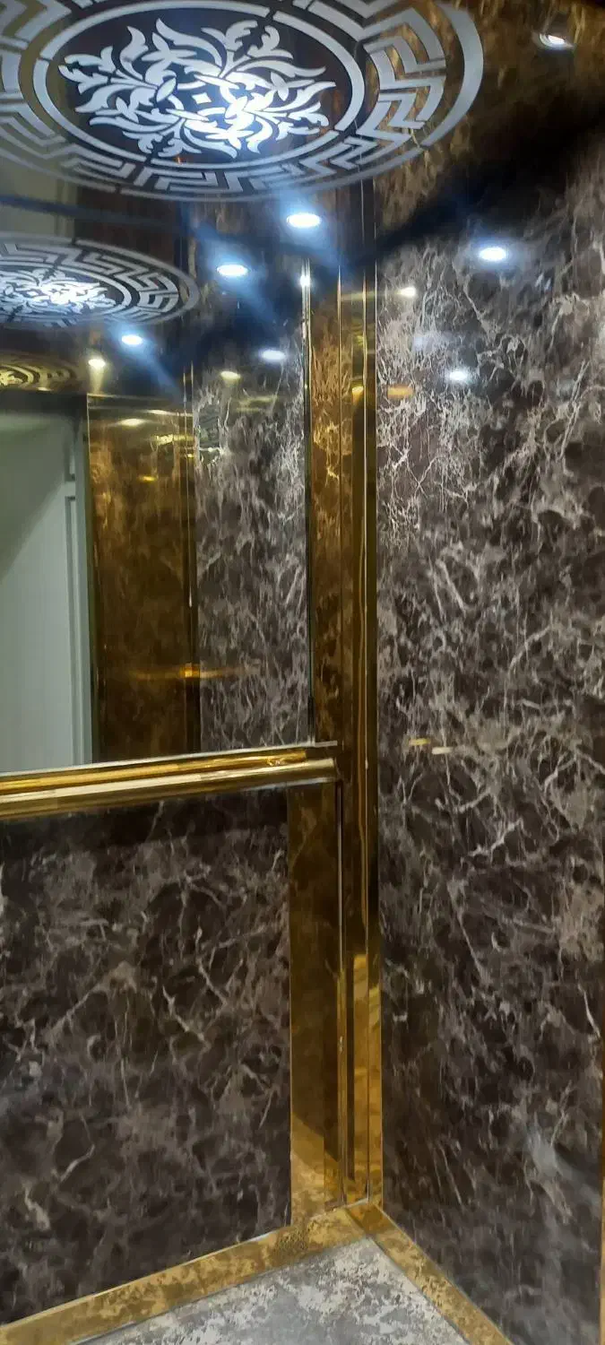 فروش واحد نوساز ۱۵۰ متری